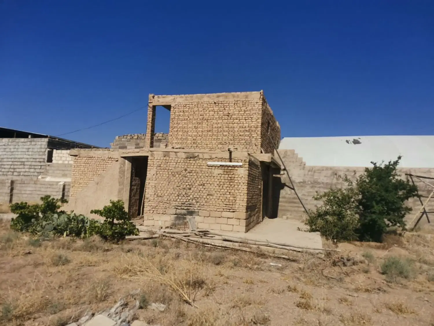 فروش کرد زمین زراعی و مناسب کارگاهی