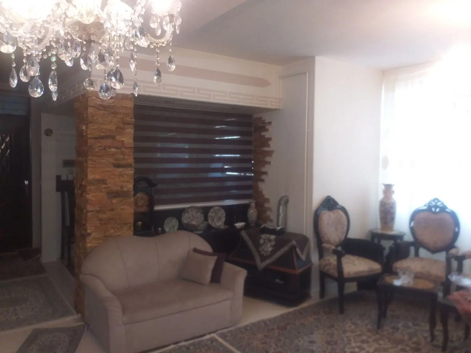 فروش یک واحد مسکونی