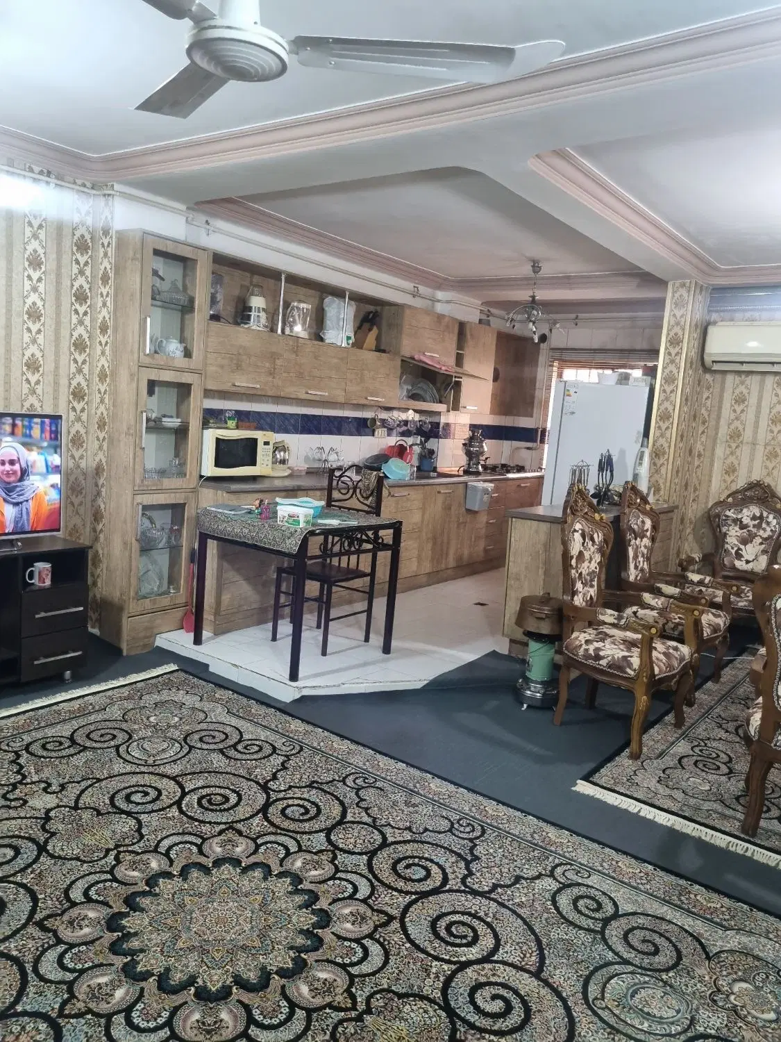 اجاره واحد ۱۰۰ متری