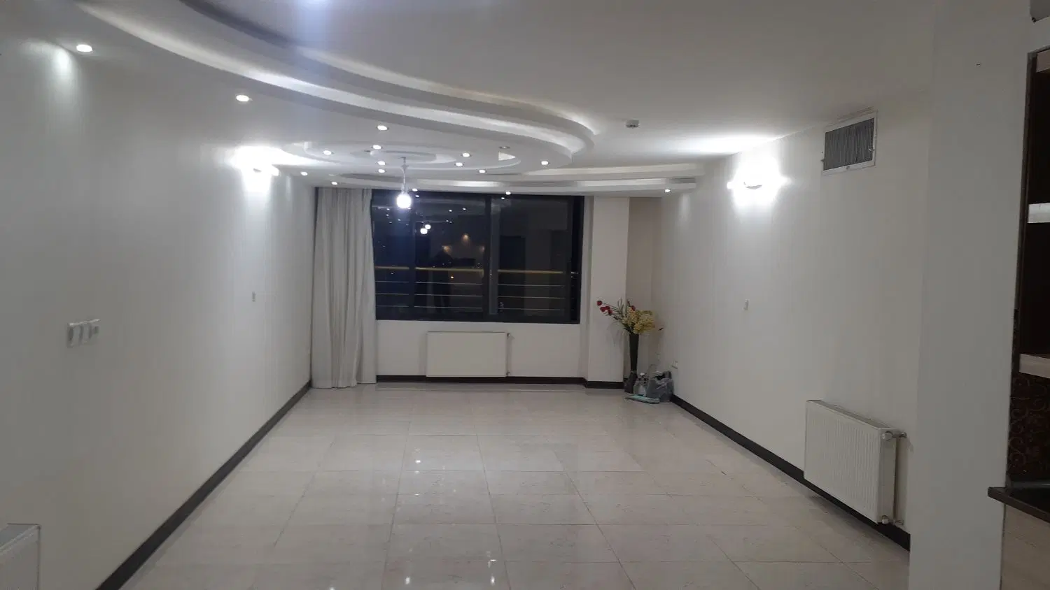 رهن واجاره آپارتمان ۱۱۰ متری رسالت کوچه کلبرگ