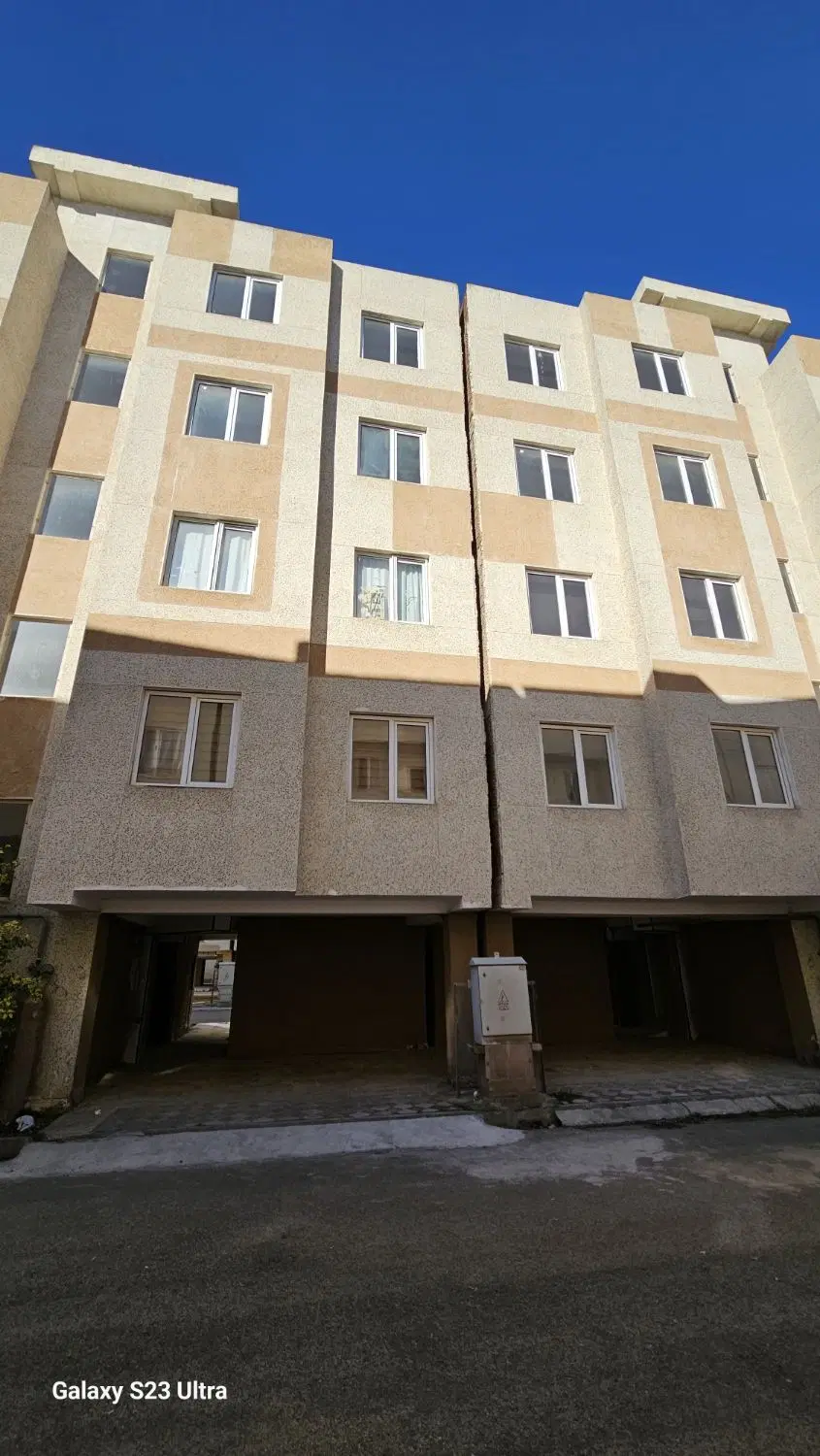 فروش آپارتمان حدود ۱۱۰ متر با مشاعات در ساری