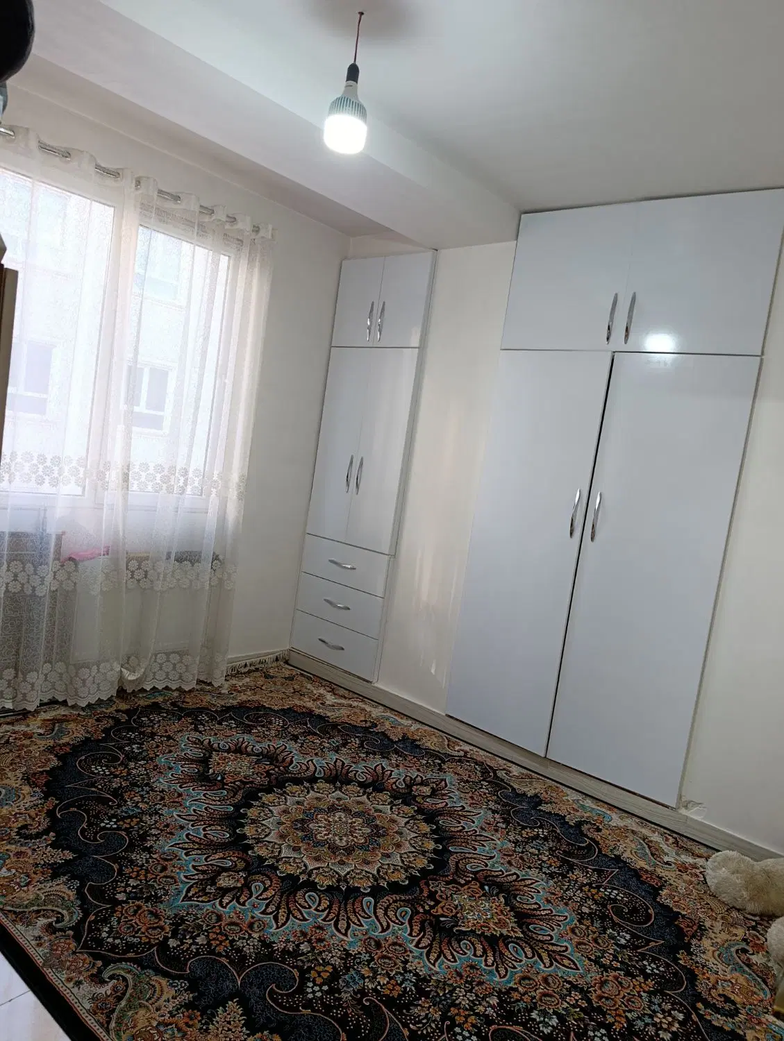 آپارتمان ۱۲۳ متری ستاری دو بر
