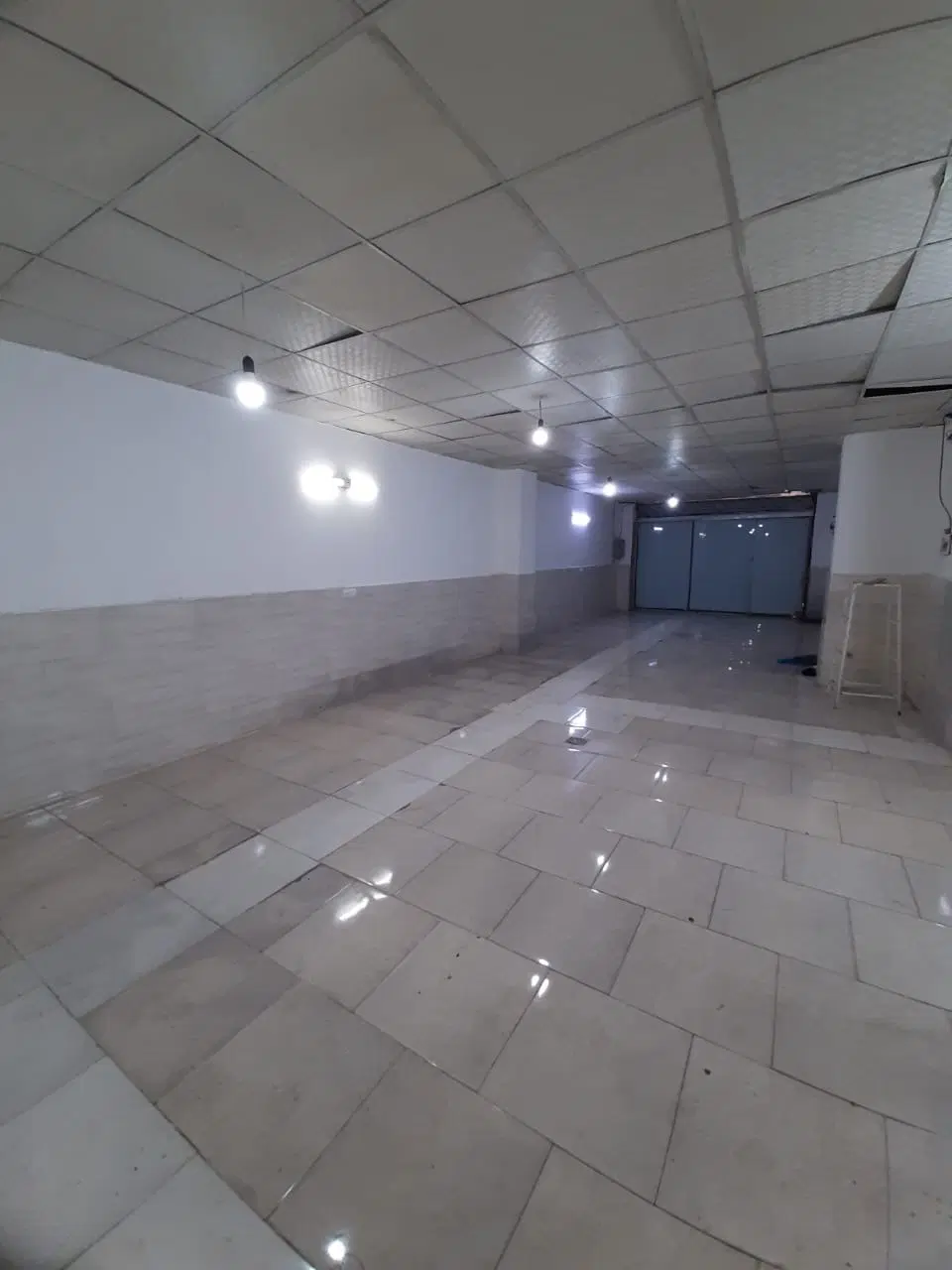 اجاره پارکینگ ۹۰ متری در باغفیض