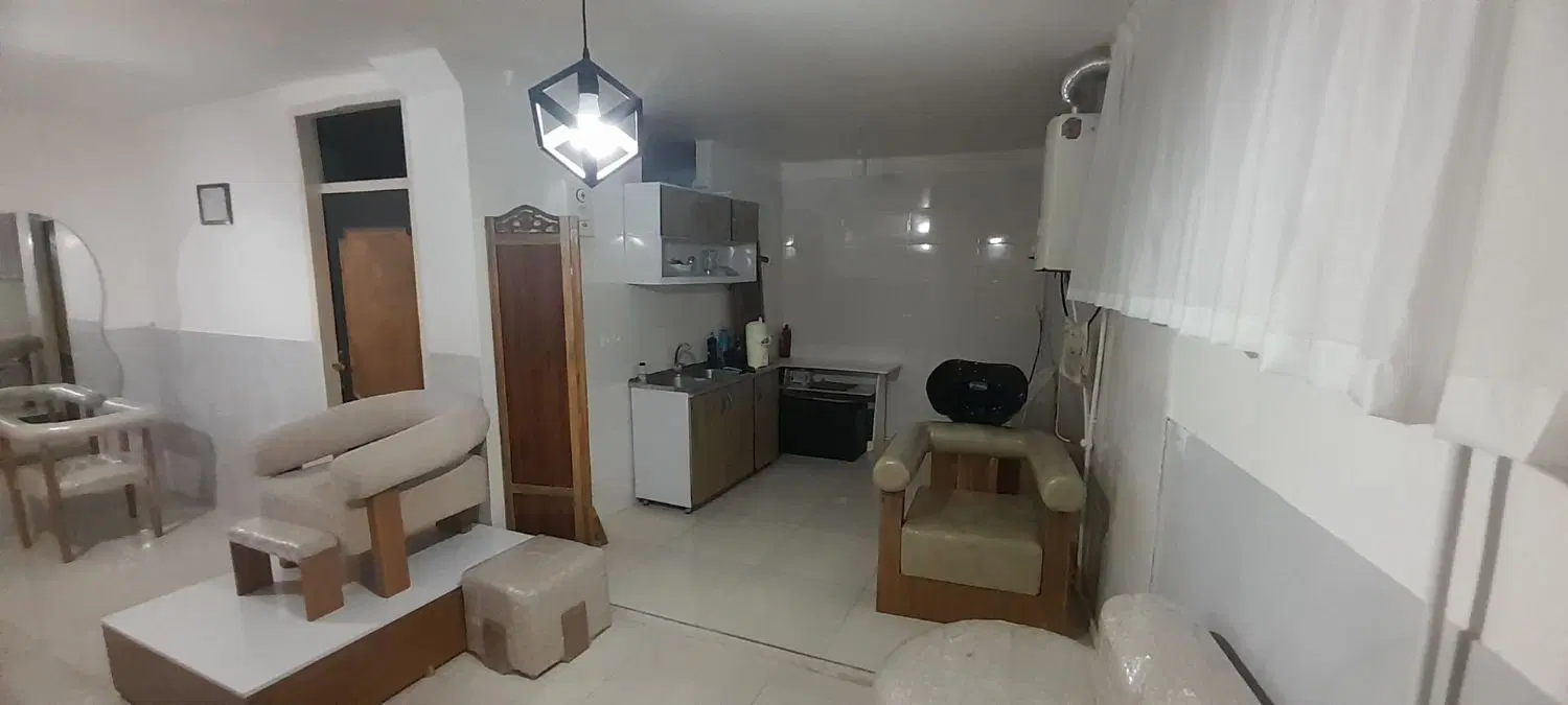 اجاره واحد نیم طبقه خیابان ۲۴متری گدارپهن