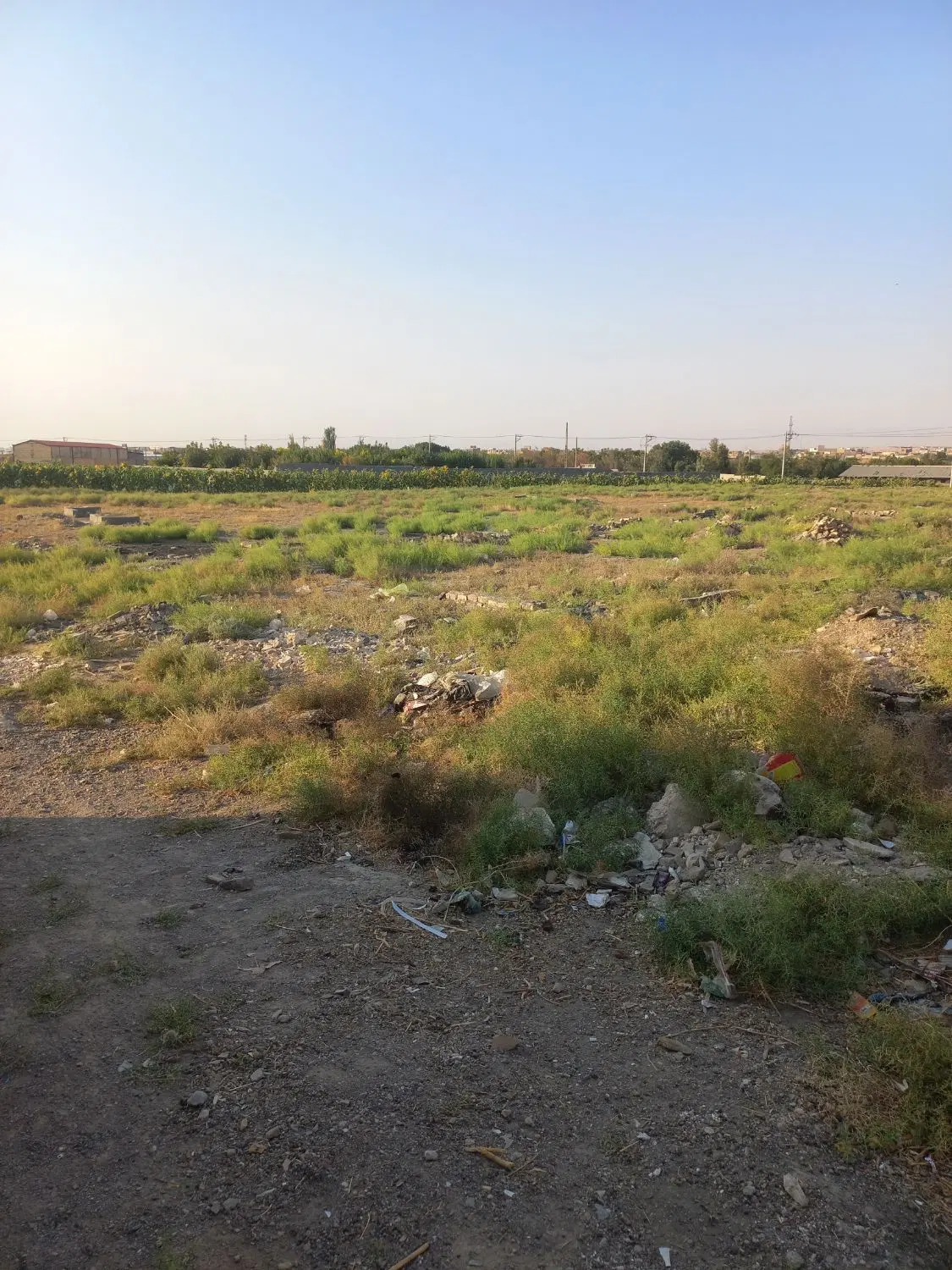 زمین به متراژ ۷۲ متر الی ۷۳ محدوده زیر کن
