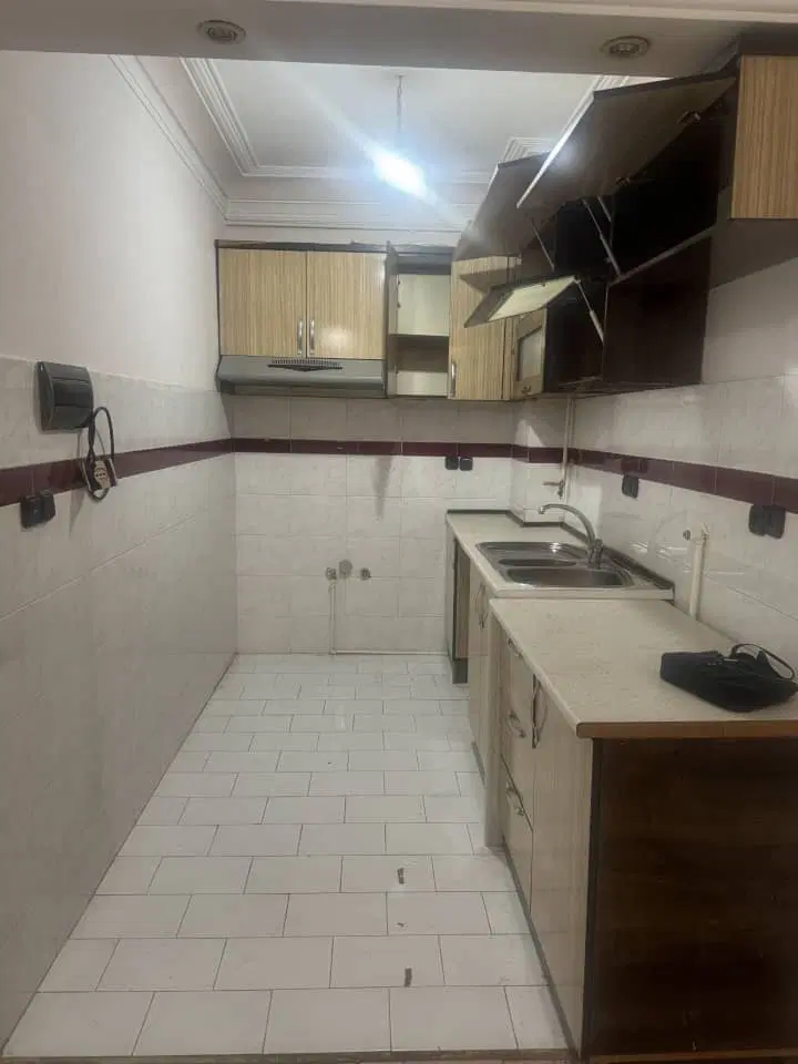 فروش واحد۷۴مفیدسندتکبرگ خ۱۸بلوار۸دی یا خ۱۹رشتیان
