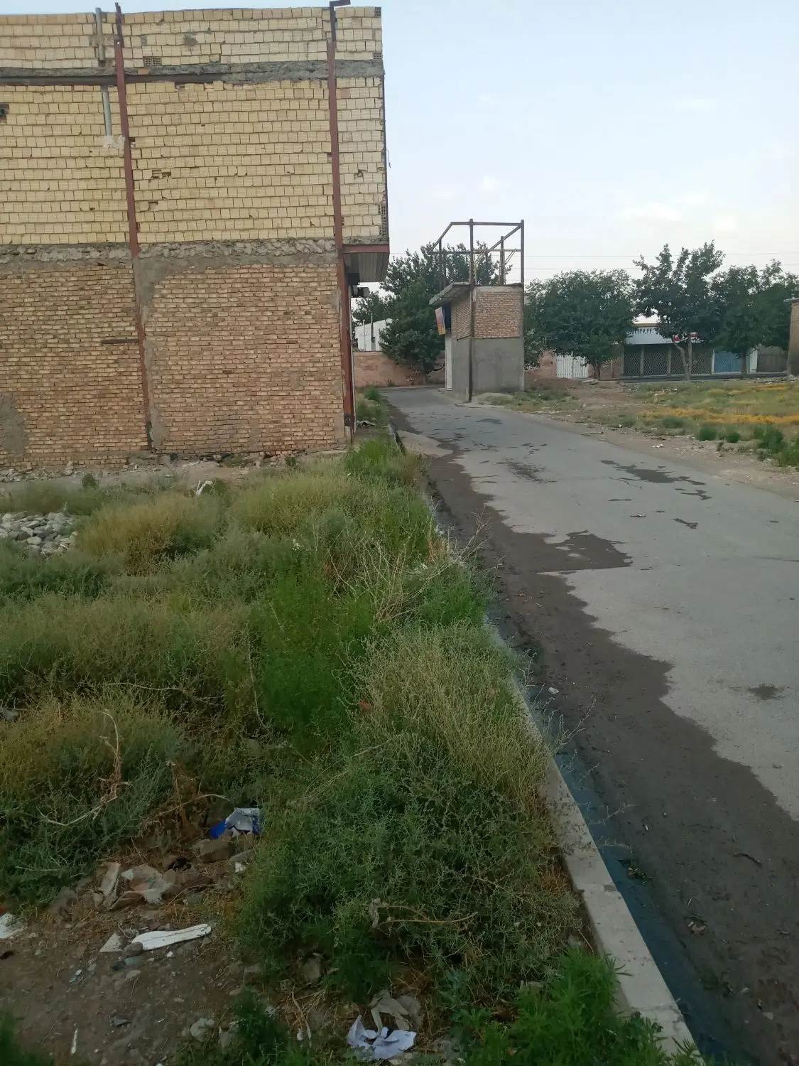 زمین فروشی  ملک آباد