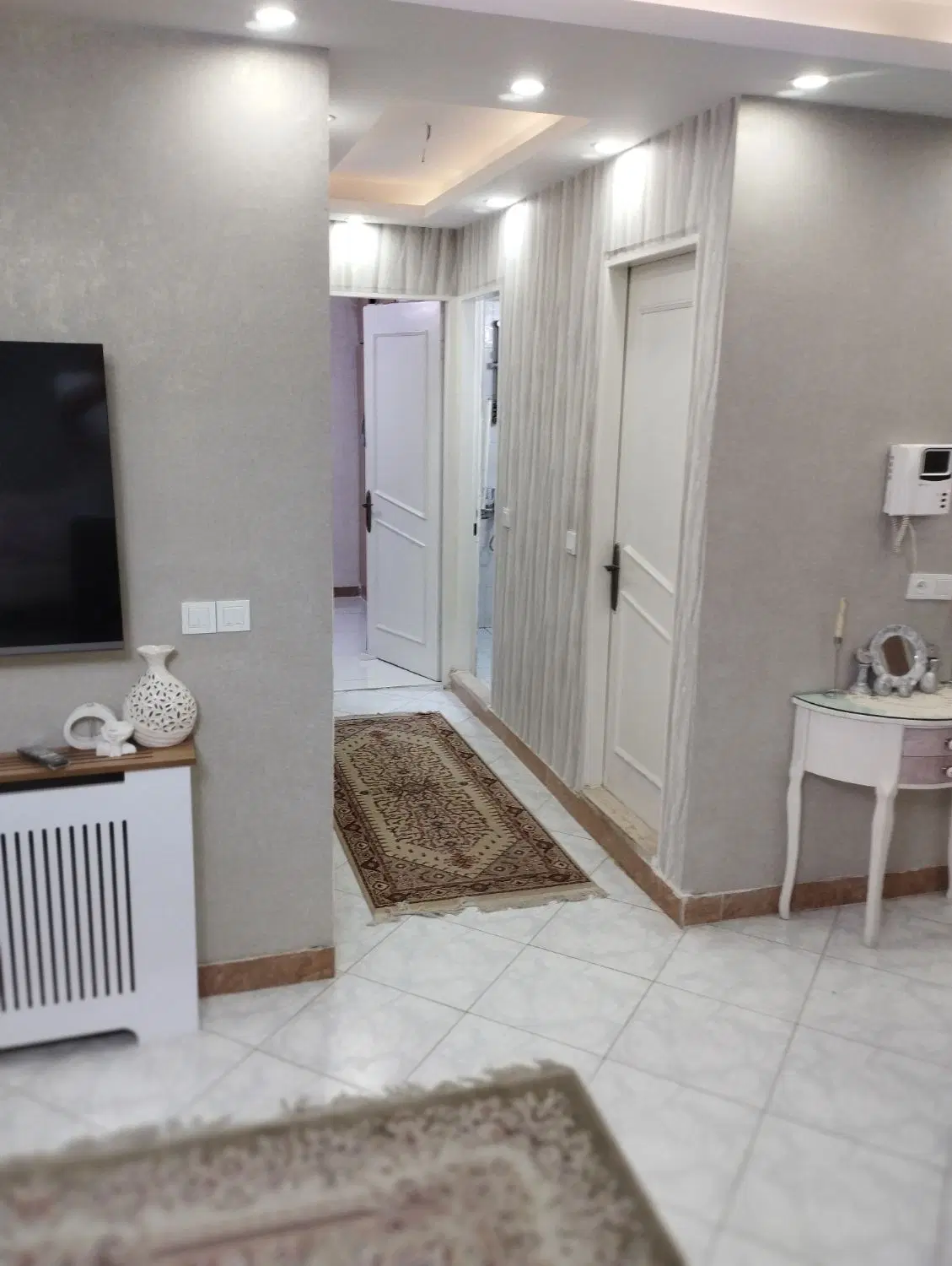 آپارتمان 84 متری دوخواب با پارکینگ