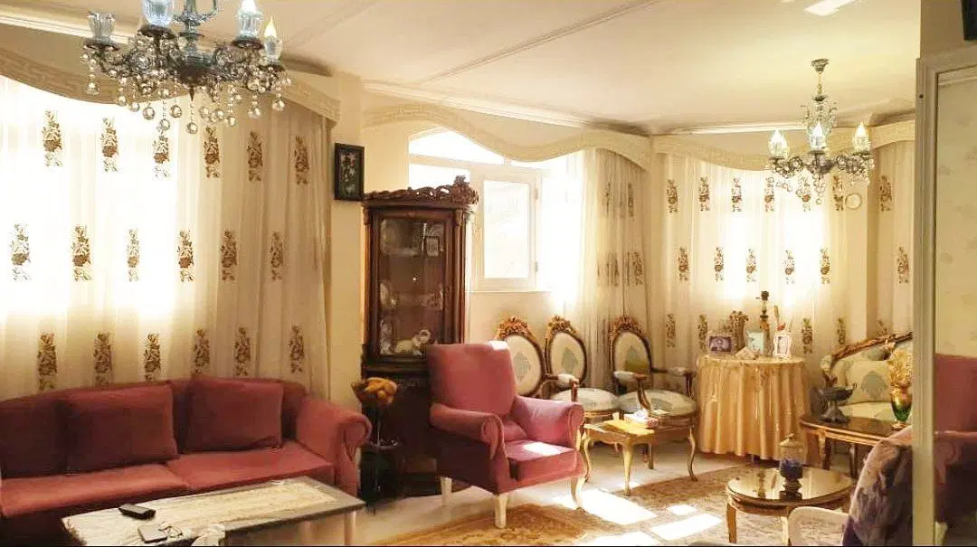 فروش واحد در  تاپ لوکیشن ولیعصر