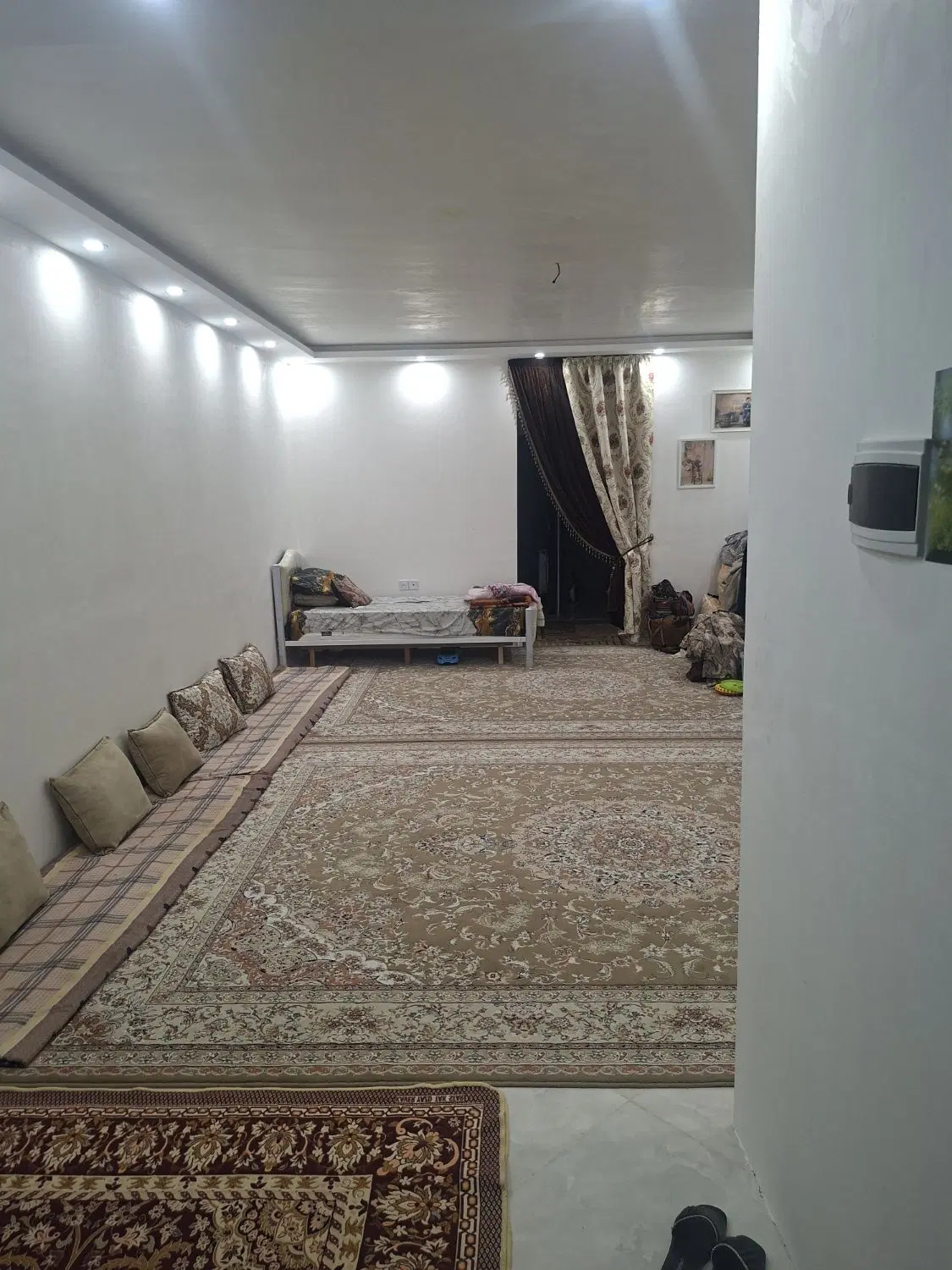 آپارتمان ۹۰ متری دو ممر با آسانسور