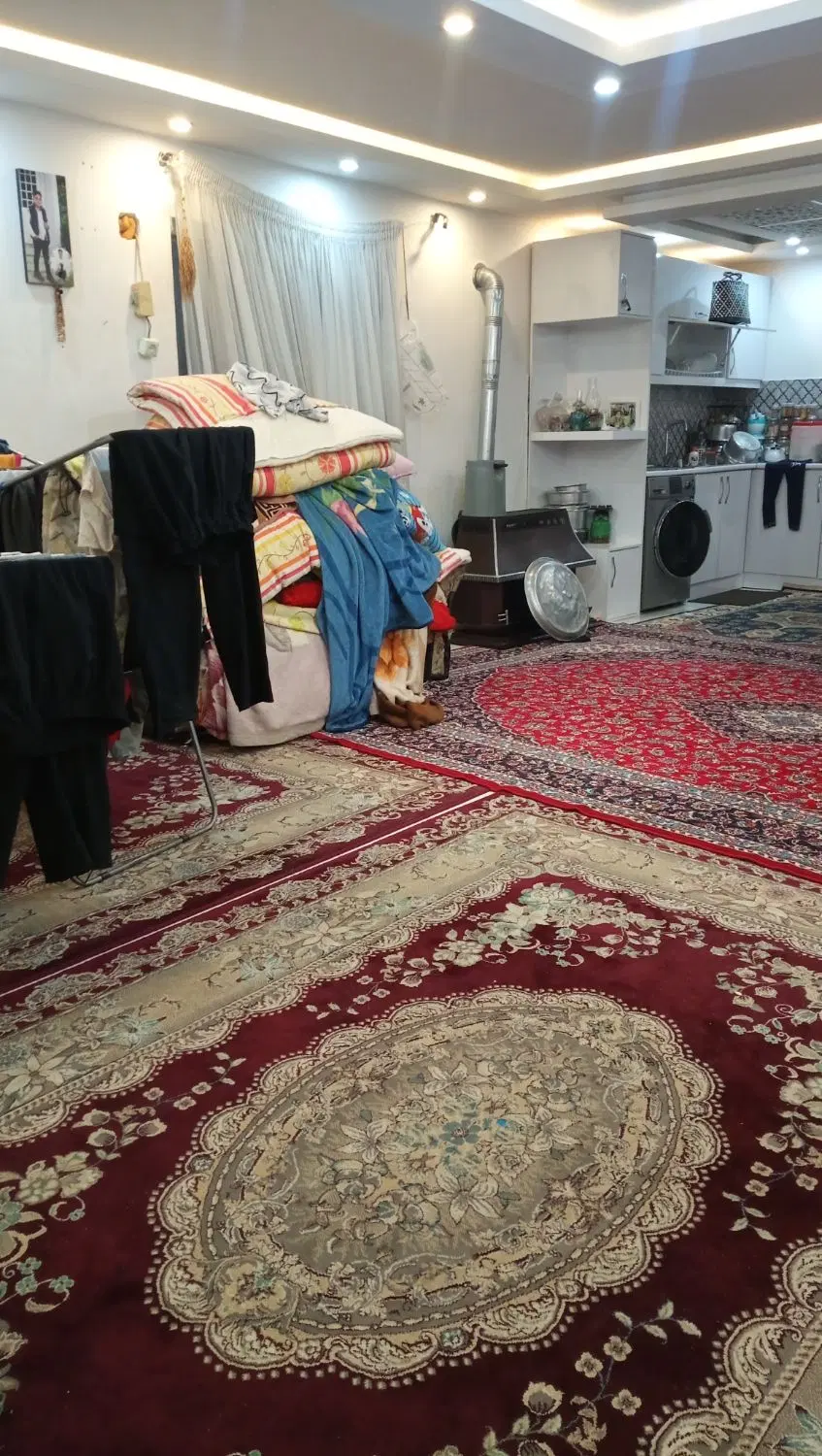 آپارتمان طبقه اول راه جدا،بر اصلی،کوی چمران