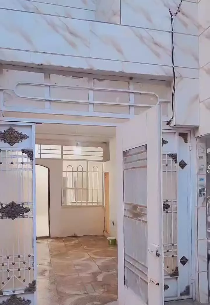 منزل همکف پارکینگ دار