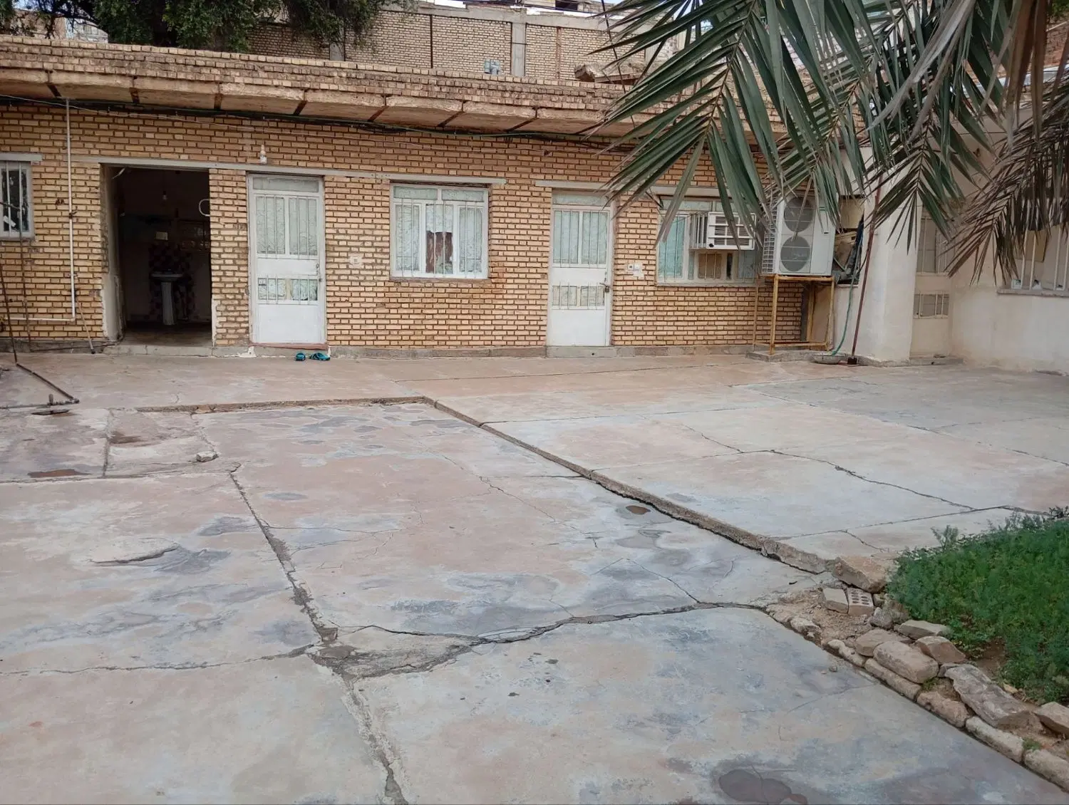 فروش ویلایی باشگاه