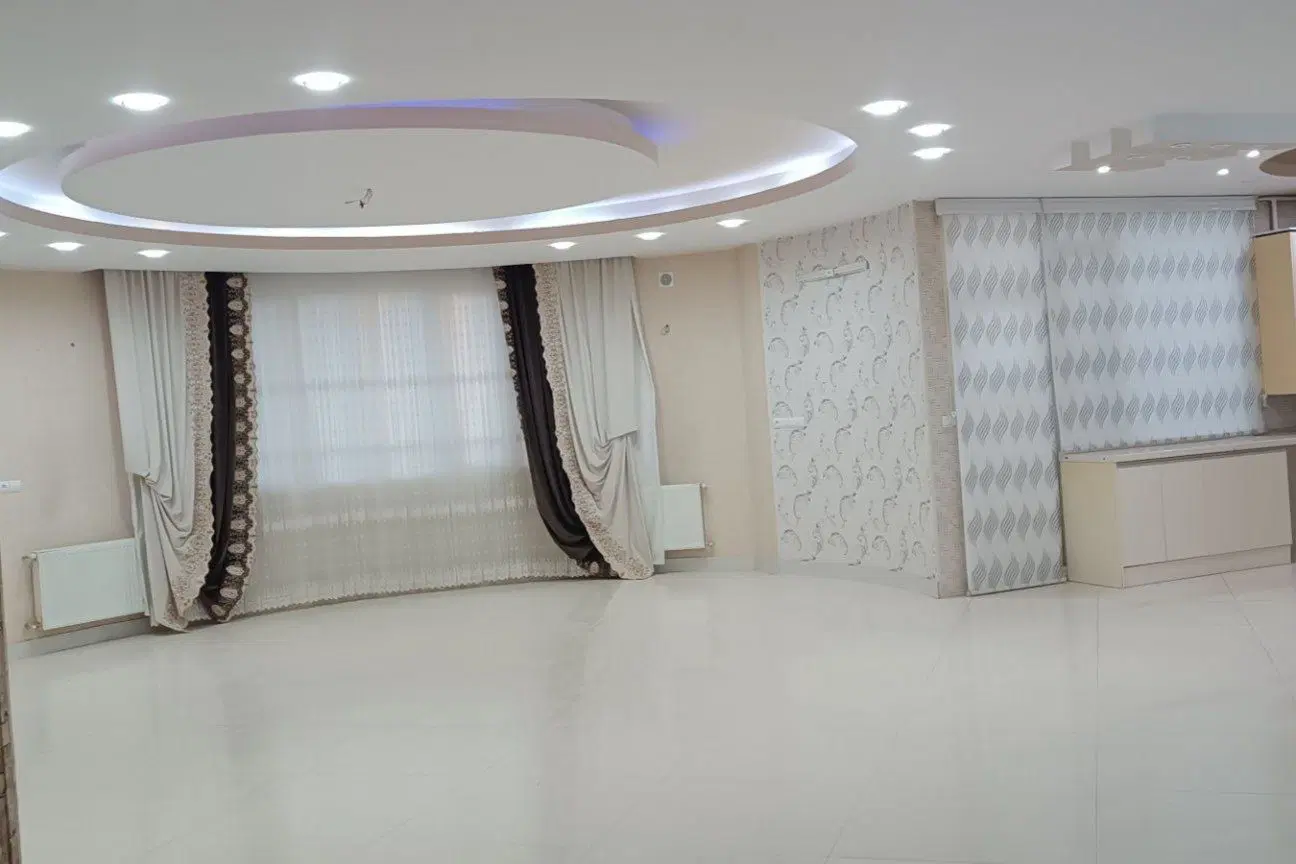 اپارتمان ۲۰۸ متر خیابان تختی