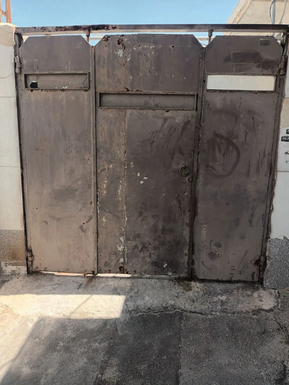 فروش زمین ۲۲۷مترجمال ابادکرونی