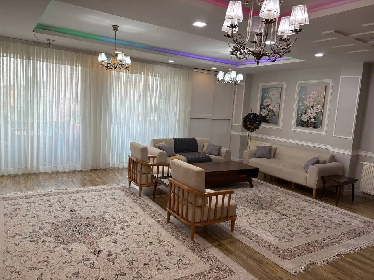 فروش واحد فول لاکچری در خ ژاله(بسیج(