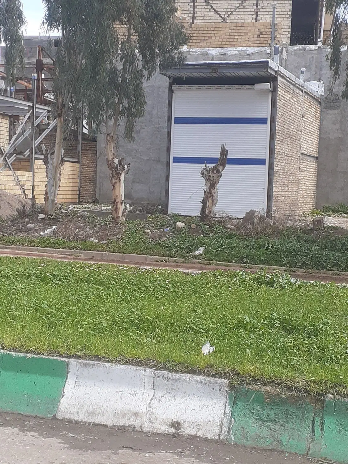 فروش مغازه ۴۰ متری روبروی پمپ گاز چاغروند