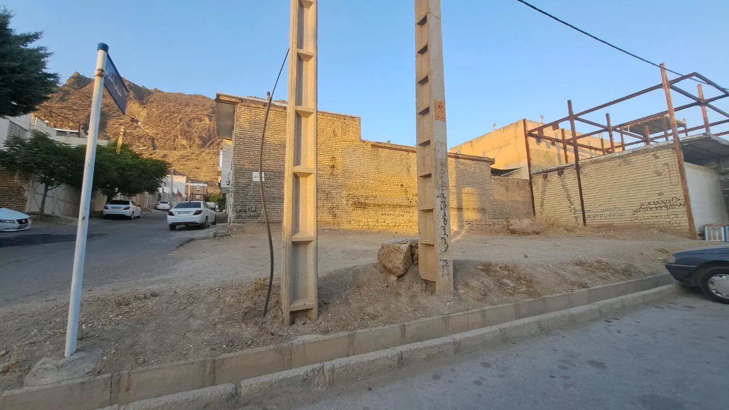 زمین تجاری مسکونی فاز۲کوی ارتش