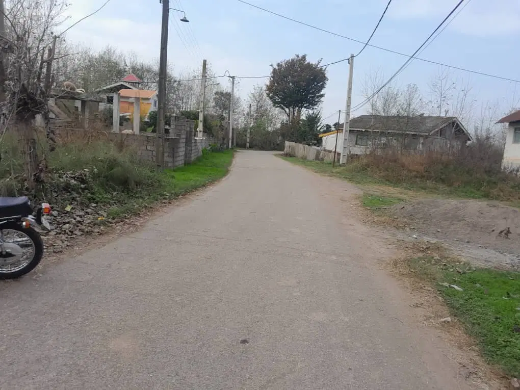 زمین مسکونی ۳۷۲