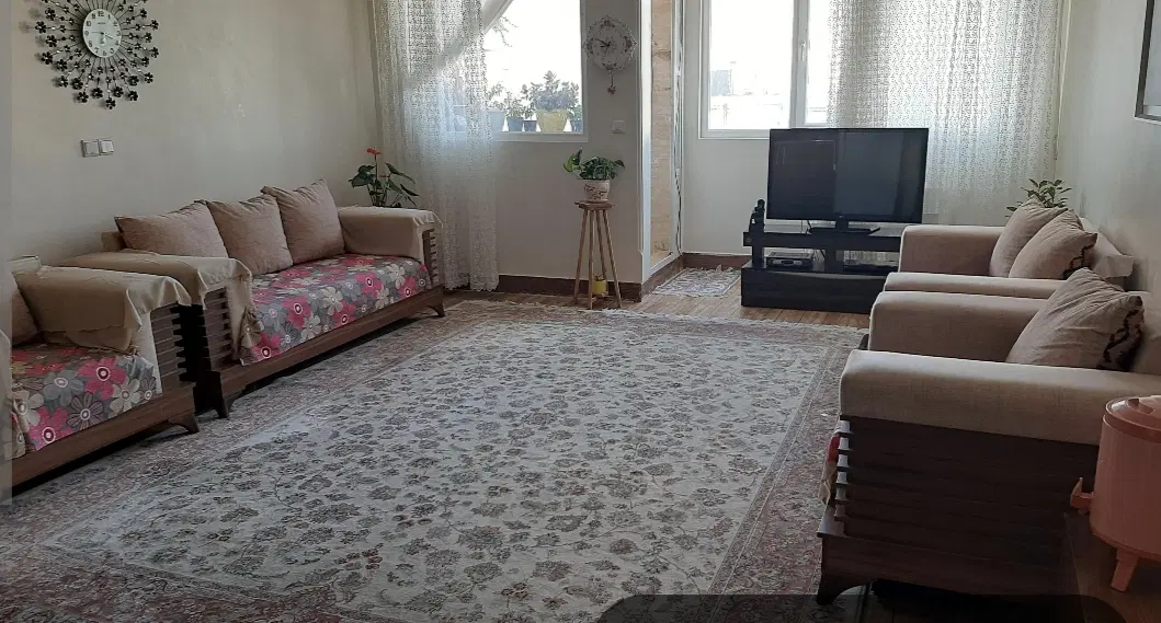 خونه دو طبقه خیابان هفتون