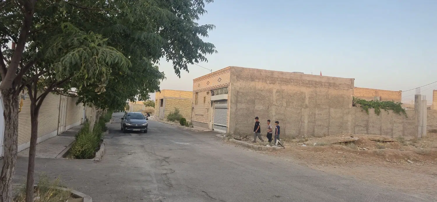 زمین مجلسی محله هنربلوارفرشچیان