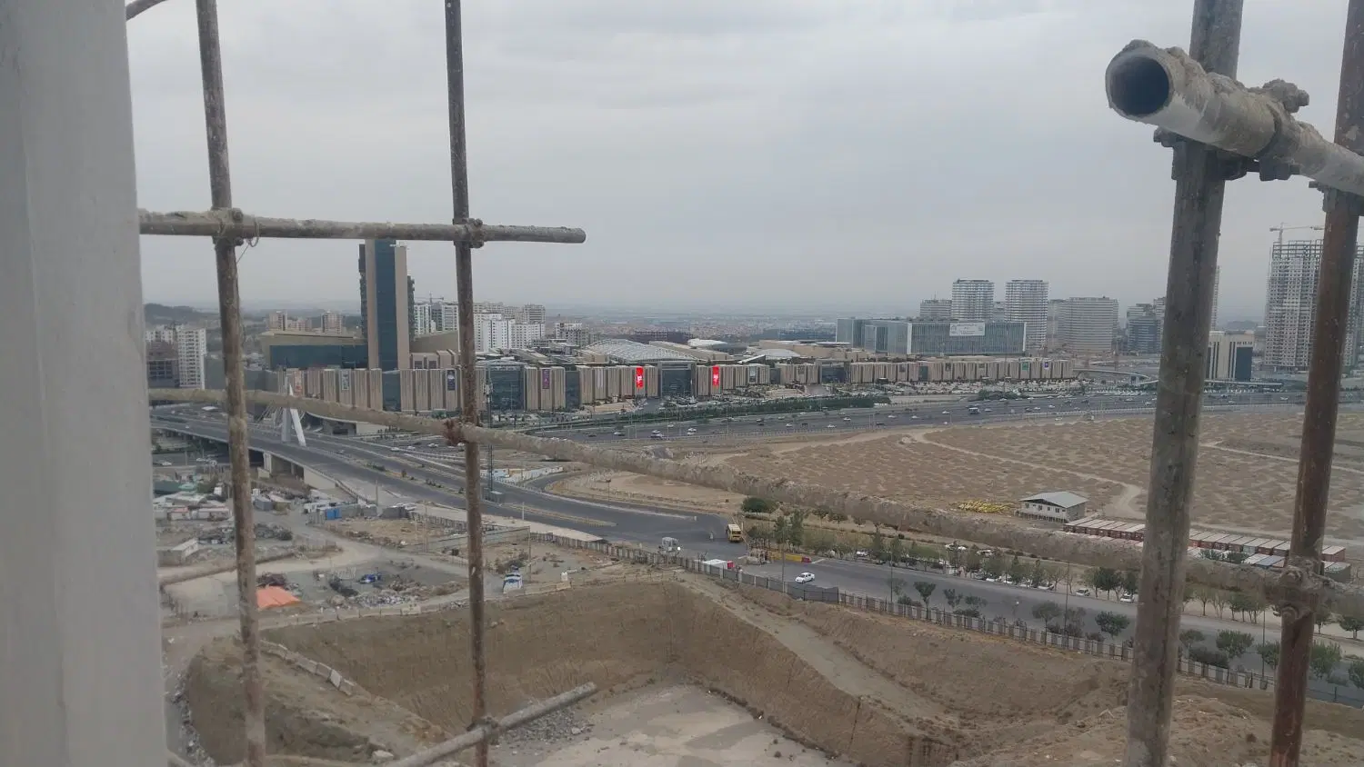 135m_رونیکا پالاس آبشار _ جنوبی