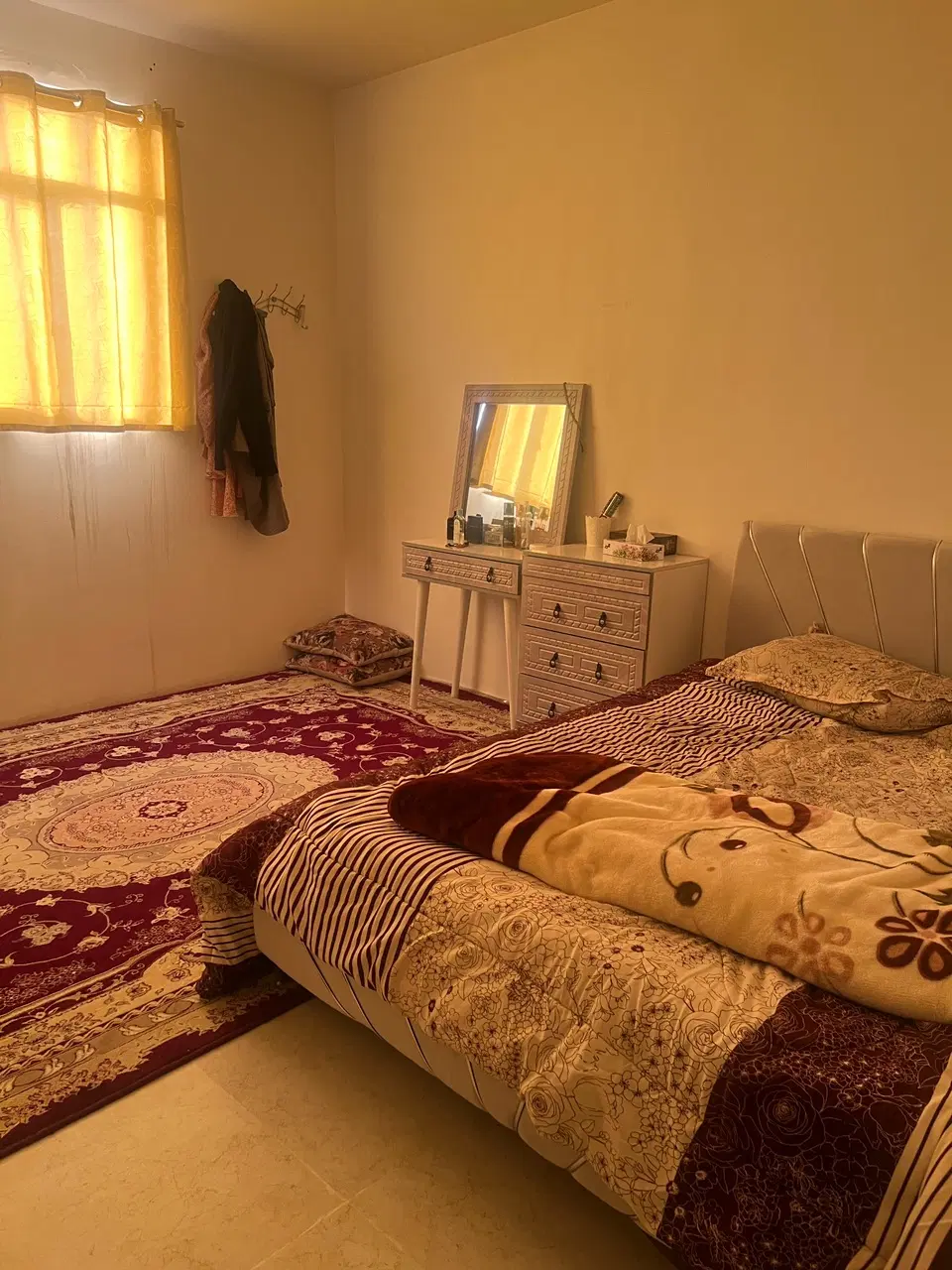 آپارتمان طبقه اول چاهشک