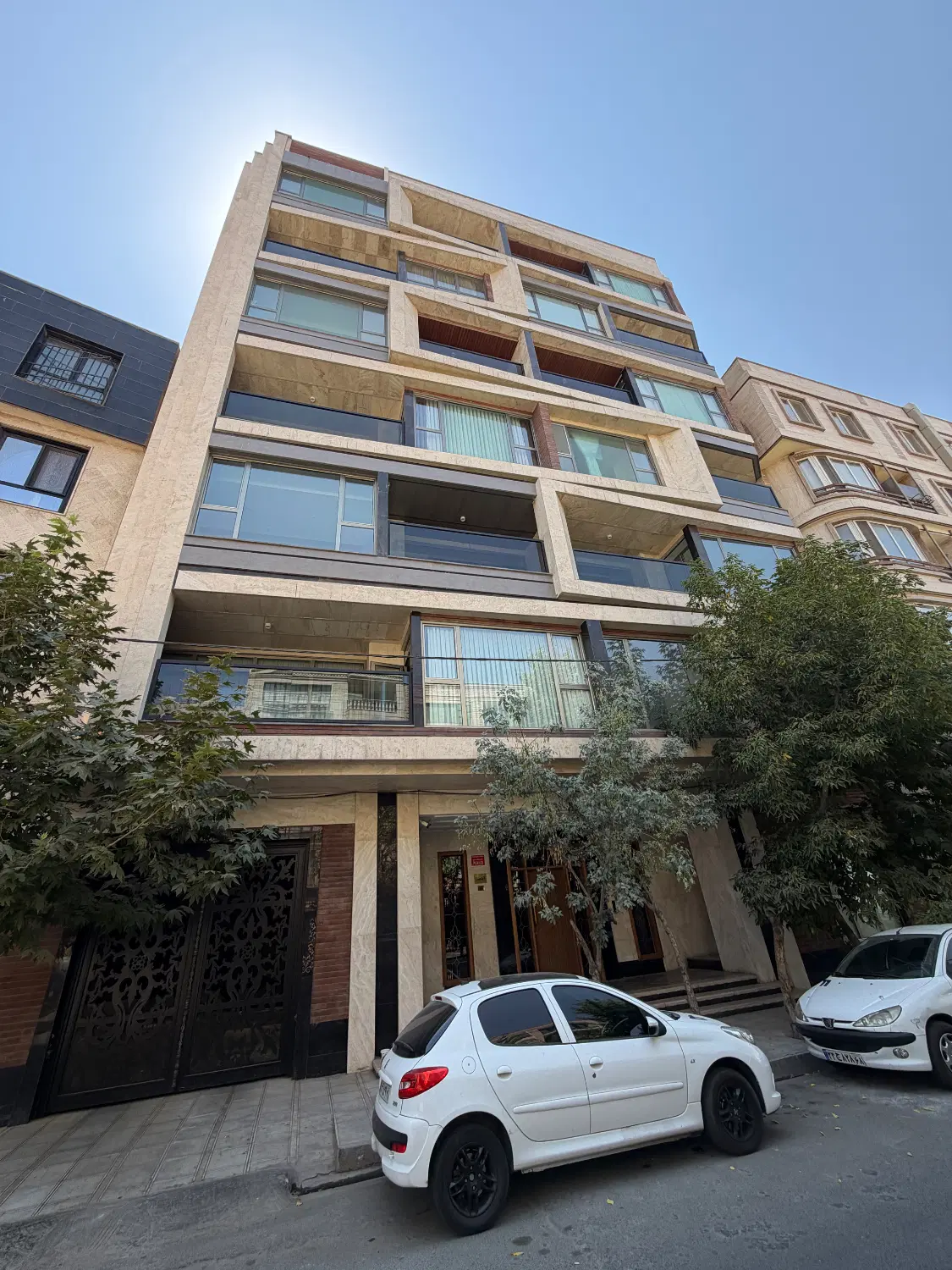 عظیمیه تختی