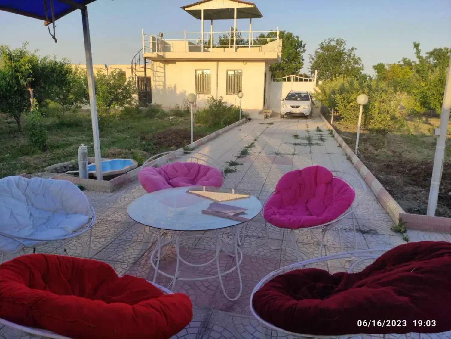 باغ امامزاده، تبت