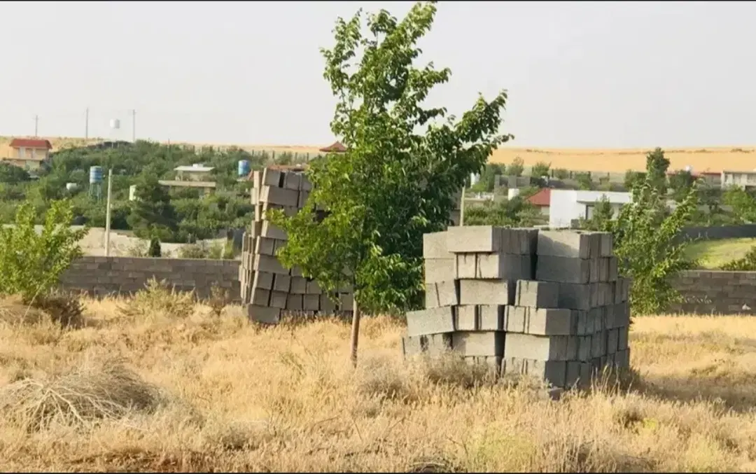 باغشهری ۱۰۰۰ متری با سند و آب _ کوهمره سرخی