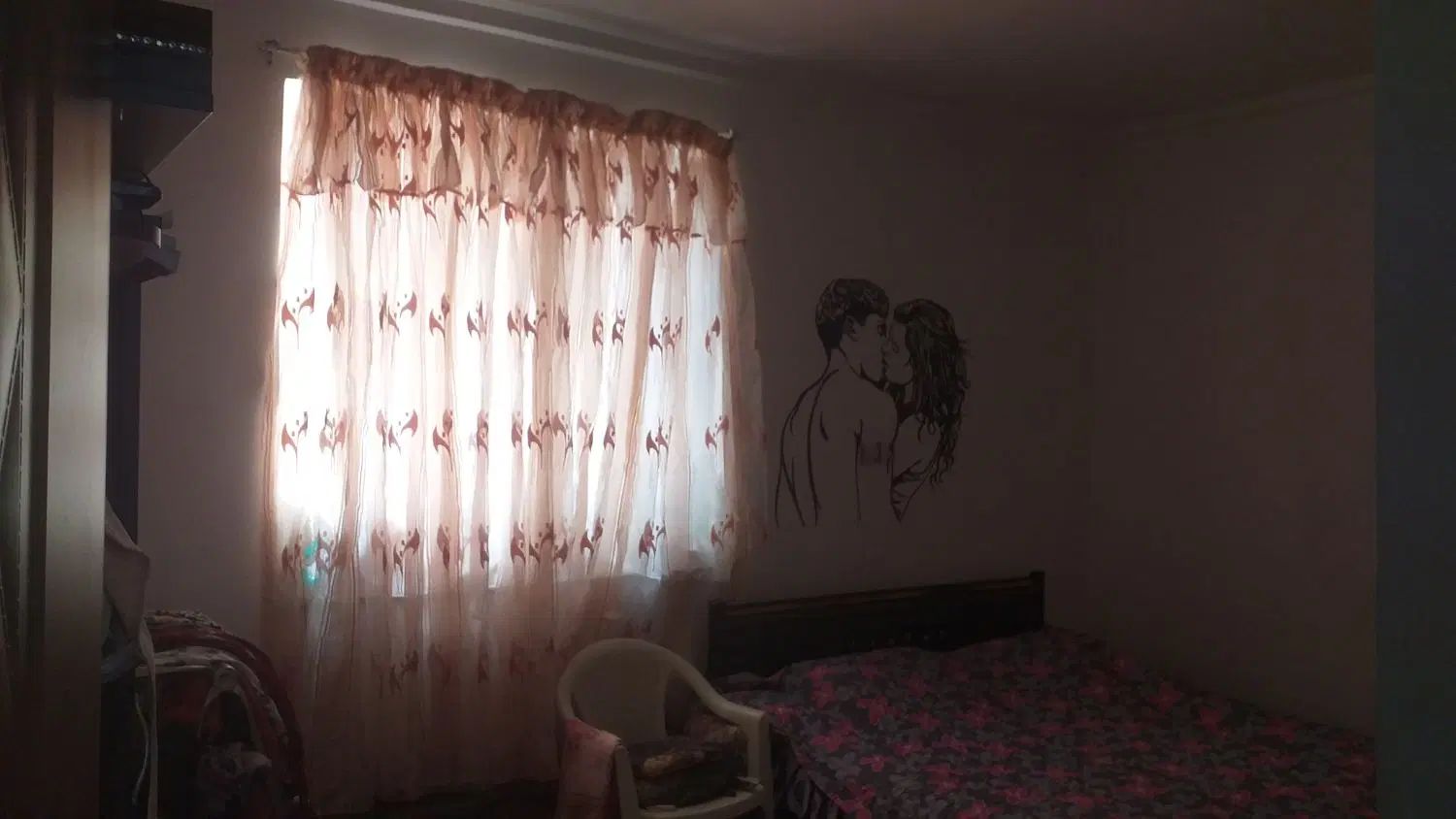 خانه و محوطه ۶۳۵ متری سند دار با یکباب مغازه