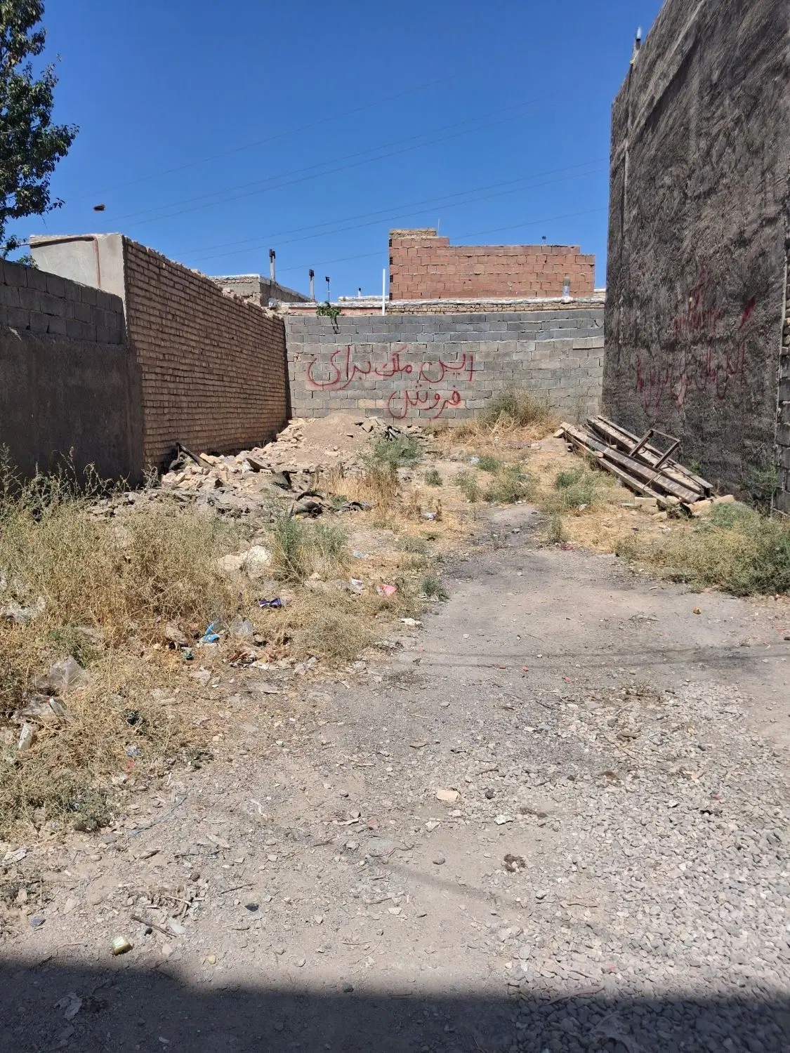 زمین مسکونی 121متری