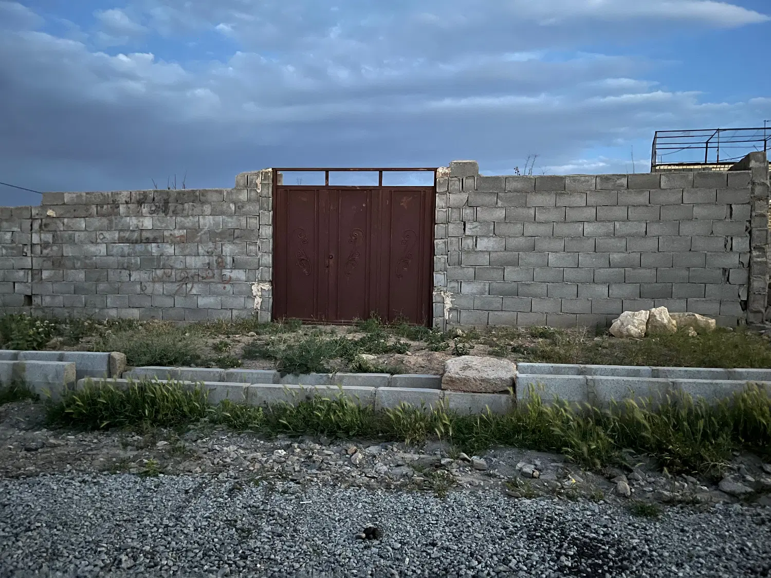 زمین روستای ورده ( ساوه)