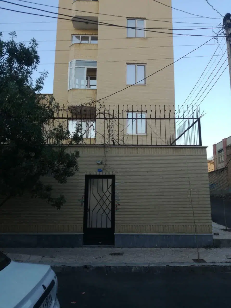 اجازه واحد شخصی ساز واقع در باغ میشه