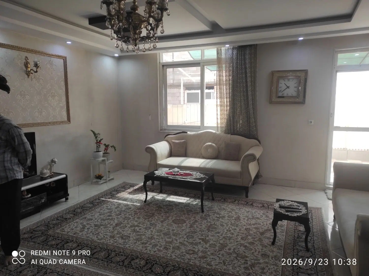 105متر فول طبقه اول پارکینگ اختصاصی