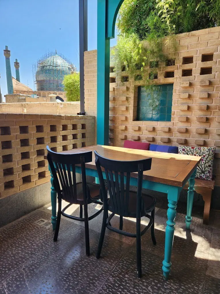رهن کامل آپارتمان سه خوابه حکیم شفایی سوم