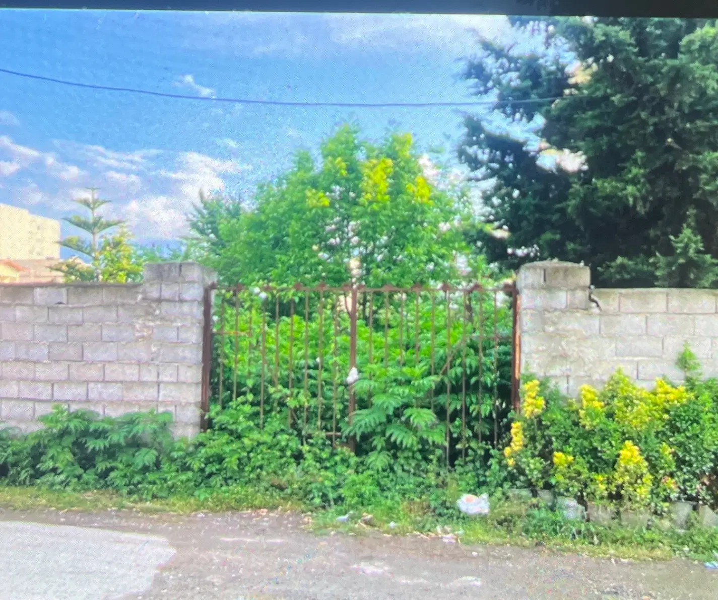 قطعه زمین ۵۲۰ متری سرای آذرهوش