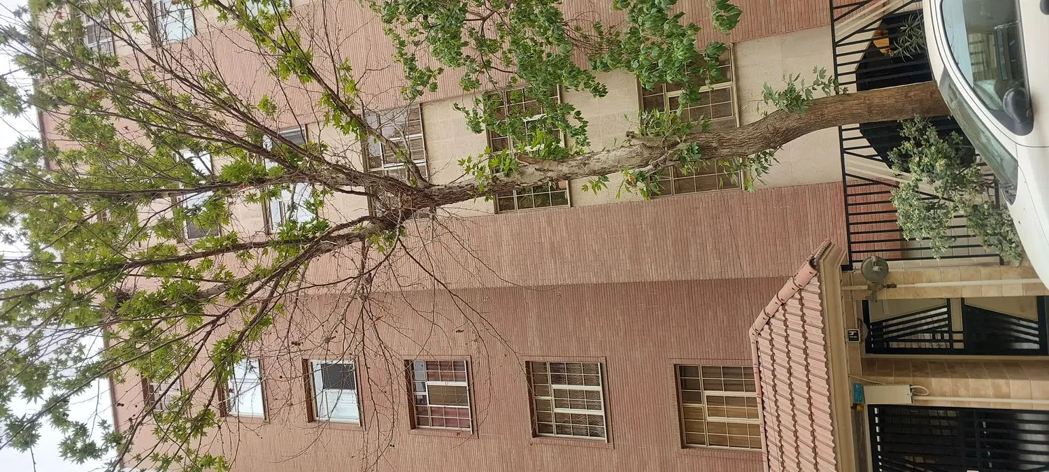 آپارتمان ۹۰ متر  فول امکانات (مرزداران)