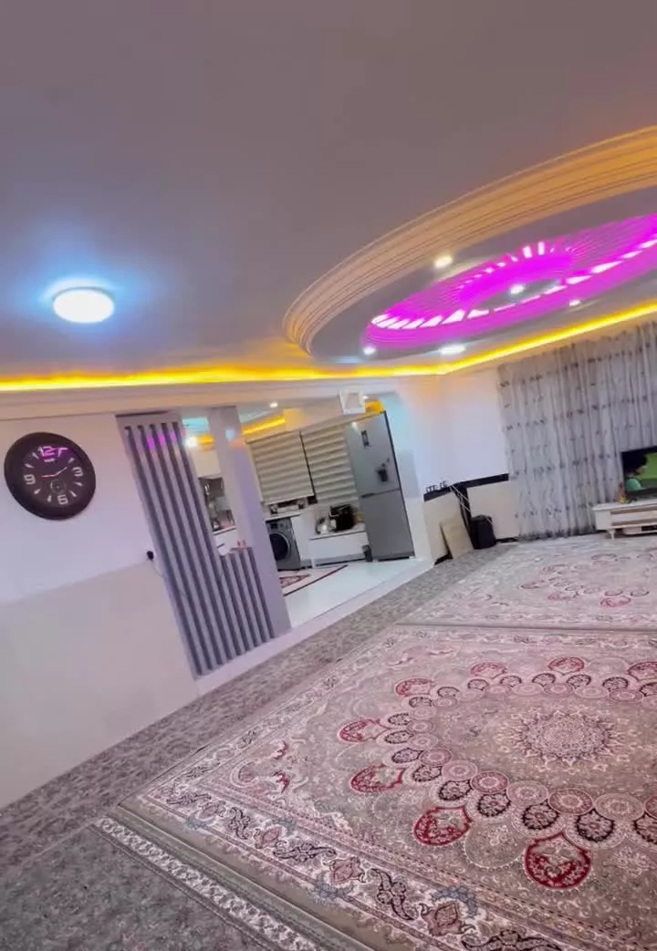 خانه دو واحده سه طبقه