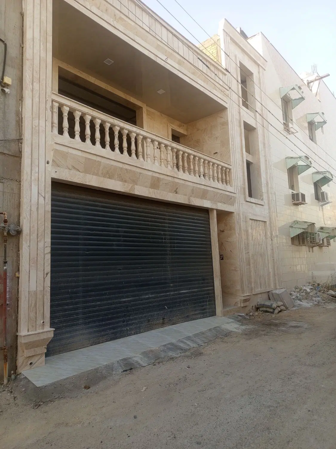 فروش دوطبقه جاده برازجان