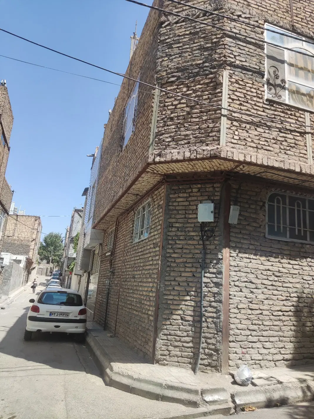 آپارتمان فروشی هفت تیر شقایق طبقه همکف