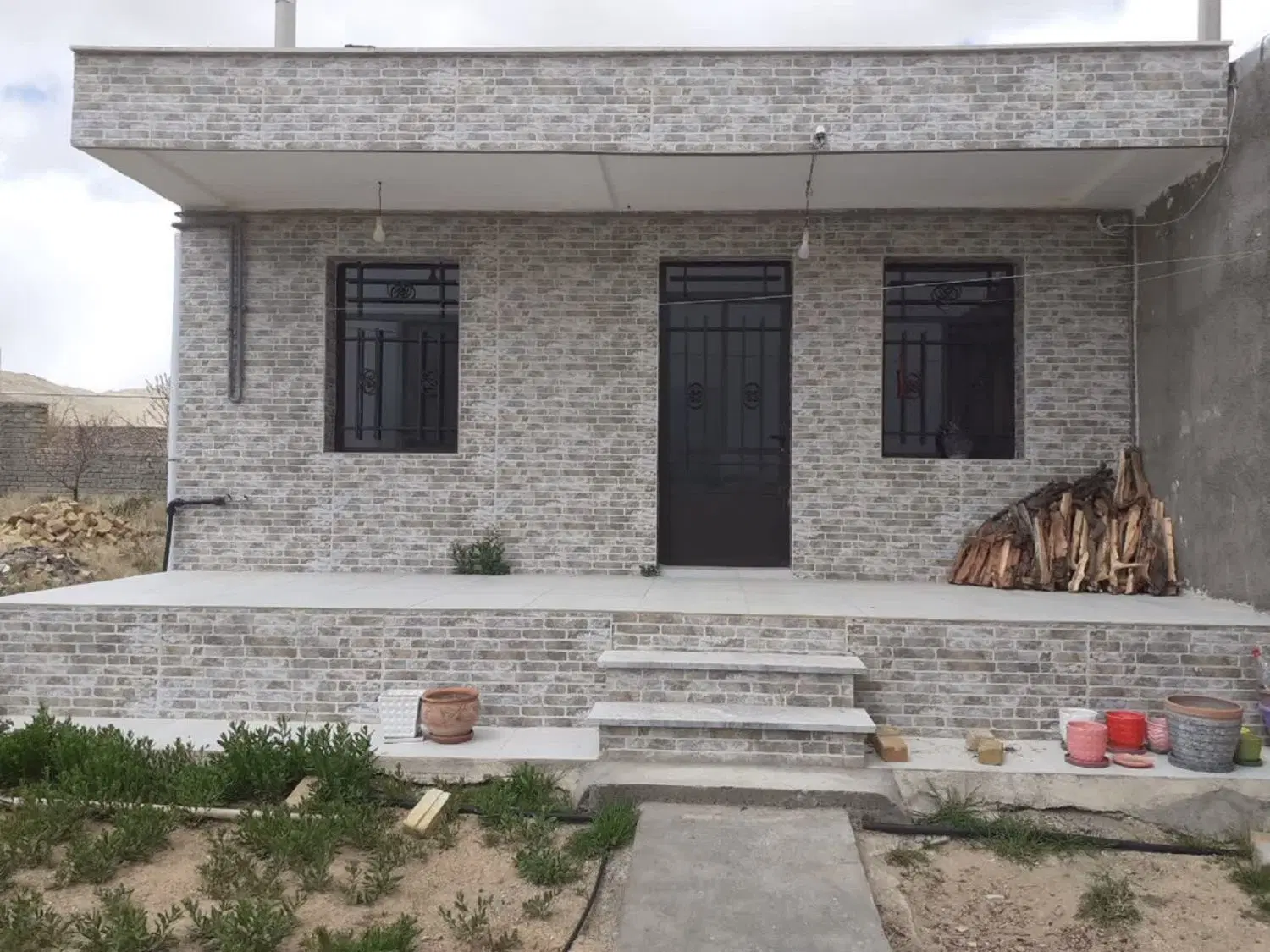 خانه ویلایی  توضیحات خوانده شود