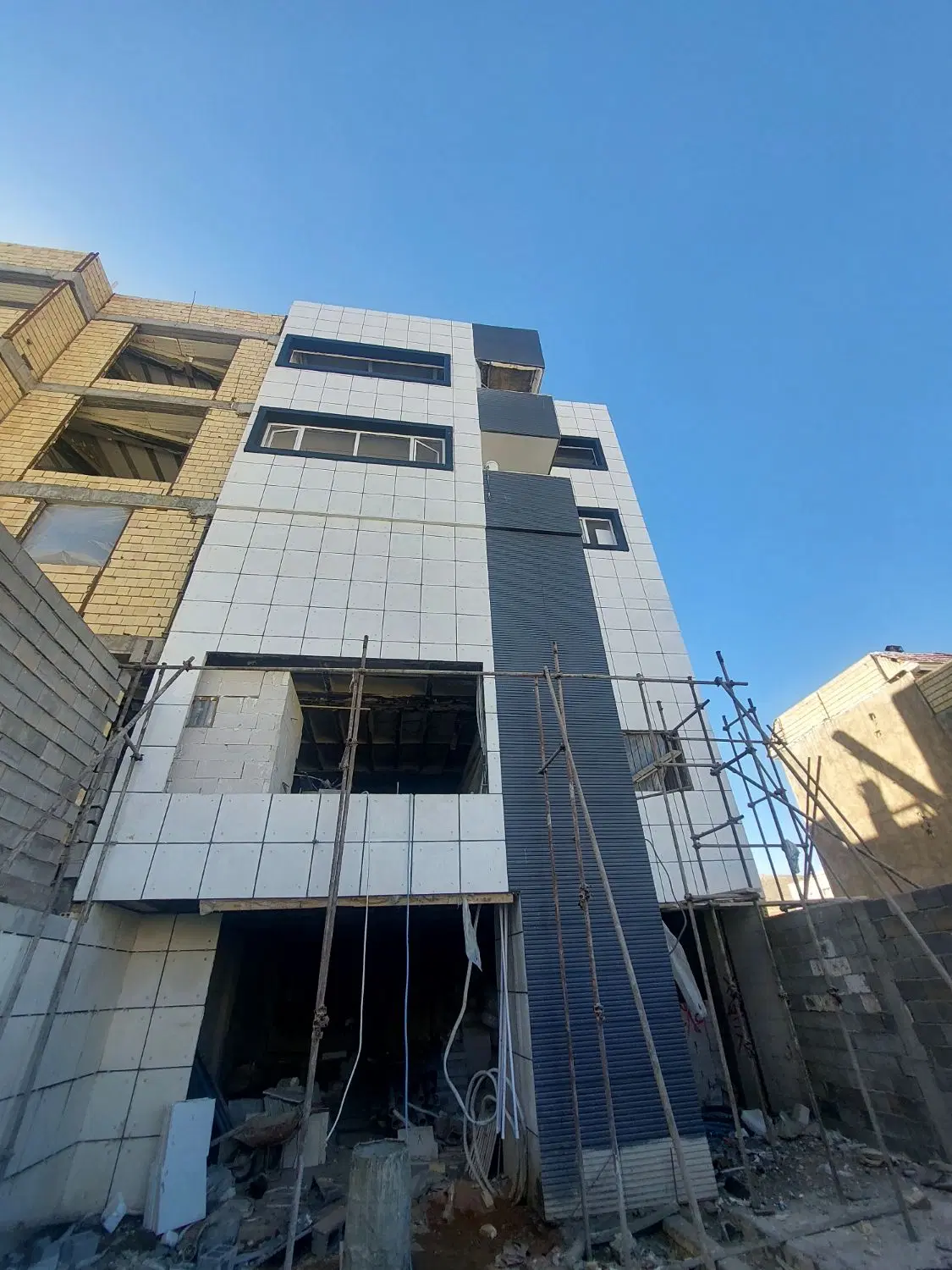 ۱۱۰ متری دو خواب