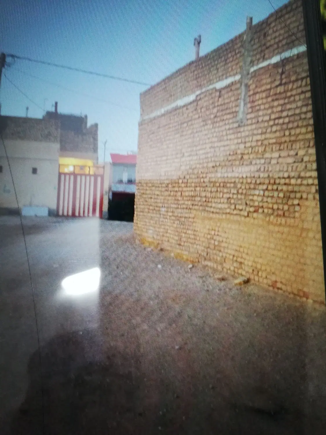 زمین دوکله