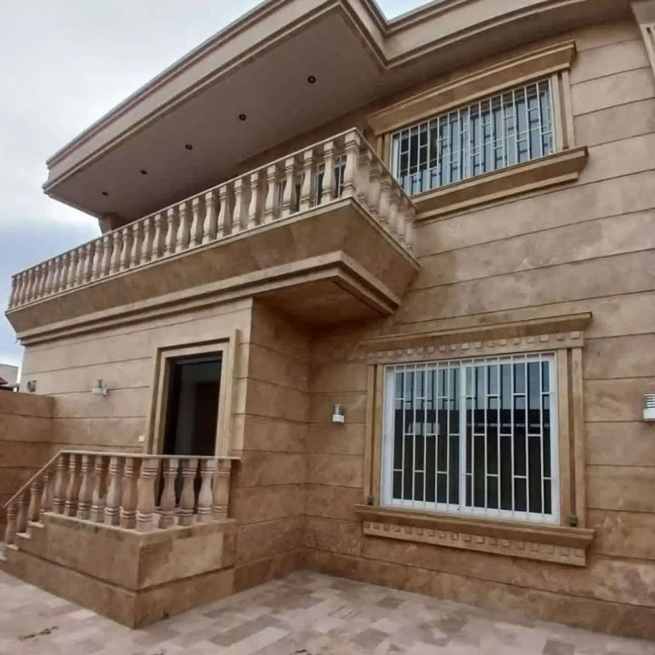 ویلا استخردار سرخرود فروش فوری روبرو شهرک مهندسین