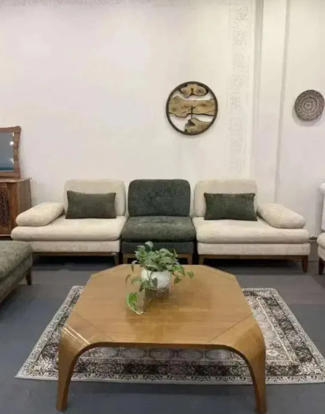 همخونه یا همخانه