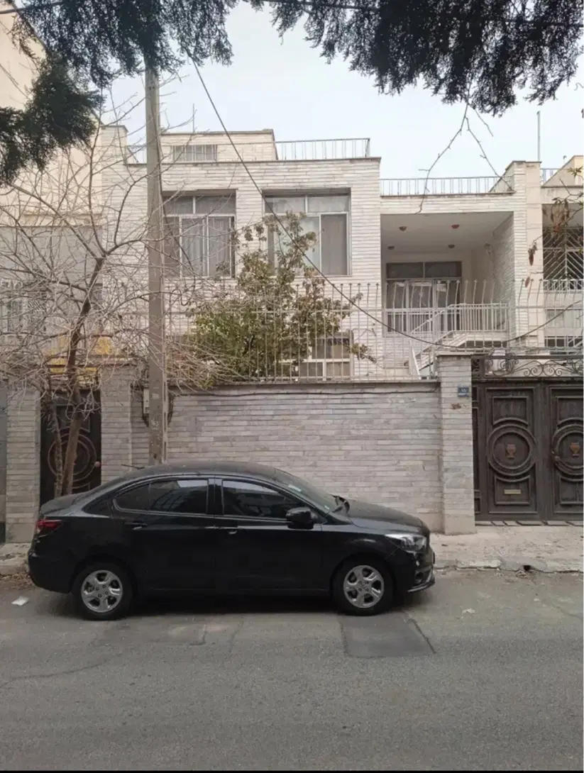 ۱۷۶متر_کلنگی_طوقانی
