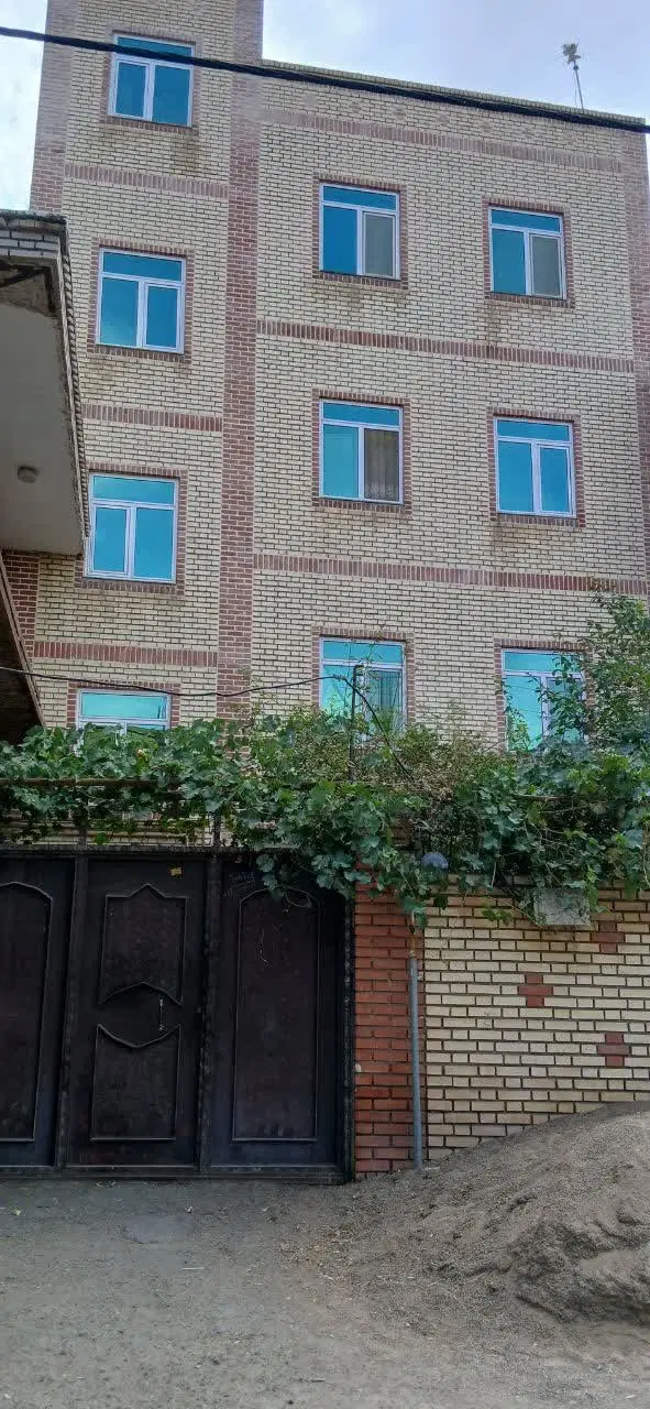 فروش یک واحد آپارتمان ۱۲۰ متری ،دوخواب ،طبقه اول