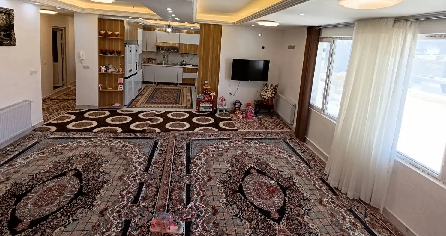 فروش آپارتمان ۱۴۰ متری