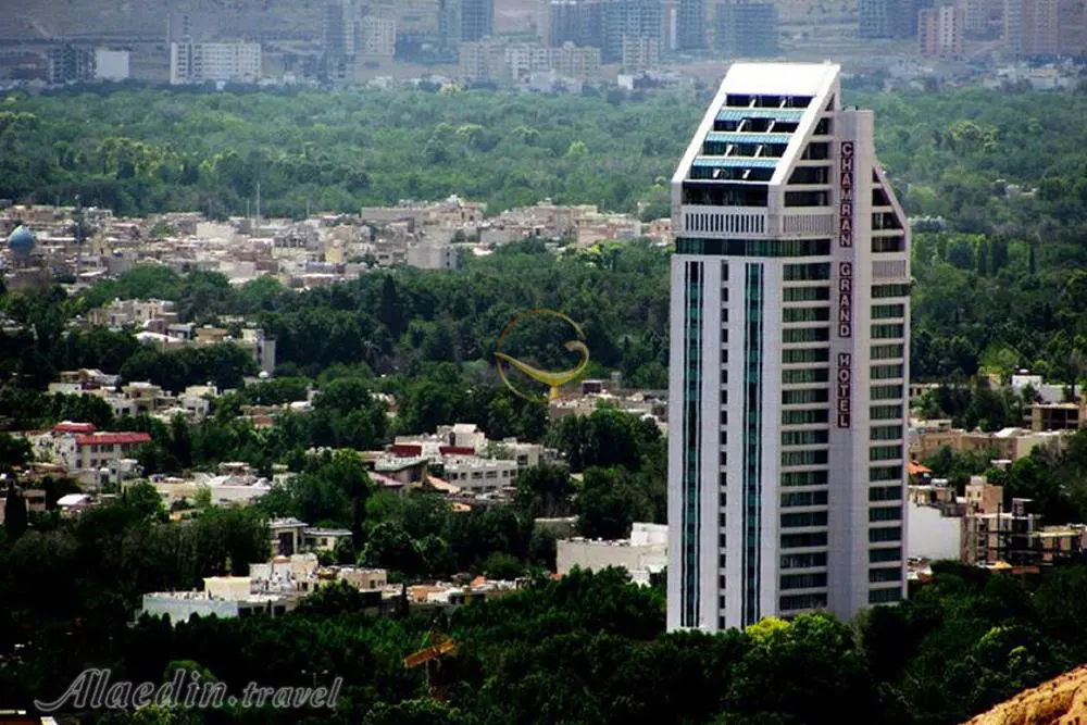 رهن و اجاره ویلایی نزدیک هتل چمران